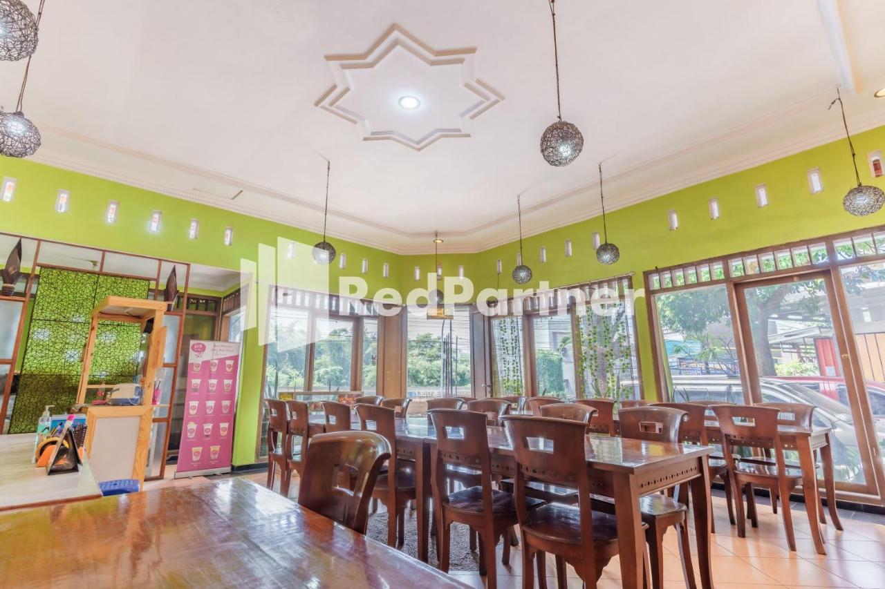 Nafisa Homestay Syariah Near Jatim Park 3 Batu Mitra Reddoorz Malang Dış mekan fotoğraf